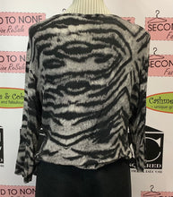 Load image into Gallery viewer, Kische Ruched Animal Print Top (Size XL)
