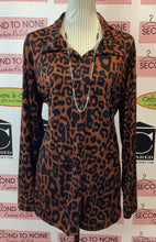 Load image into Gallery viewer, Grace &amp; Lace Cougar Print Top (Size XL)
