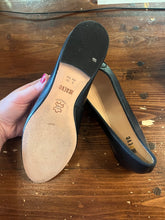 Cargar imagen en el visor de la galería, Brazilian Leather Ballet Flat (Size 8)
