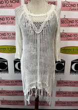 Load image into Gallery viewer, White Boho Beach Cover Up (Size O/S)
