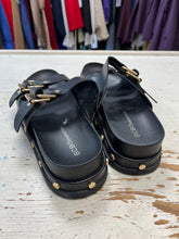 Charger l'image dans la galerie, BCBGeneration Bamba Black Studded Sandals (Size 6.5/EU 37)
