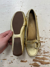 Load image into Gallery viewer, Nine West Gold Metallic Leather Driving Loafers (Size 6.5)
