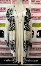 Cargar imagen en el visor de la galería, Grace &amp; Lace Wool Blend Cardigan (Size L)
