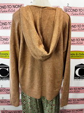 Cargar imagen en el visor de la galería, Grace &amp; Lace Brown Hooded Sweater (Size L)
