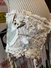 Cargar imagen en el visor de la galería, Upcycled Fabric &amp; Ribbons Belt Overlay (Dog Theme)
