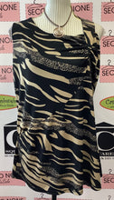Load image into Gallery viewer, Glam Gathered Top (1XL)
