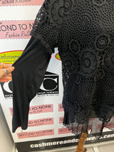 Load image into Gallery viewer, Black Crochet Overlay Top (Size XL)
