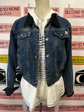 Cargar imagen en el visor de la galería, Olsen White Graphic Hoodie (Size XL)
