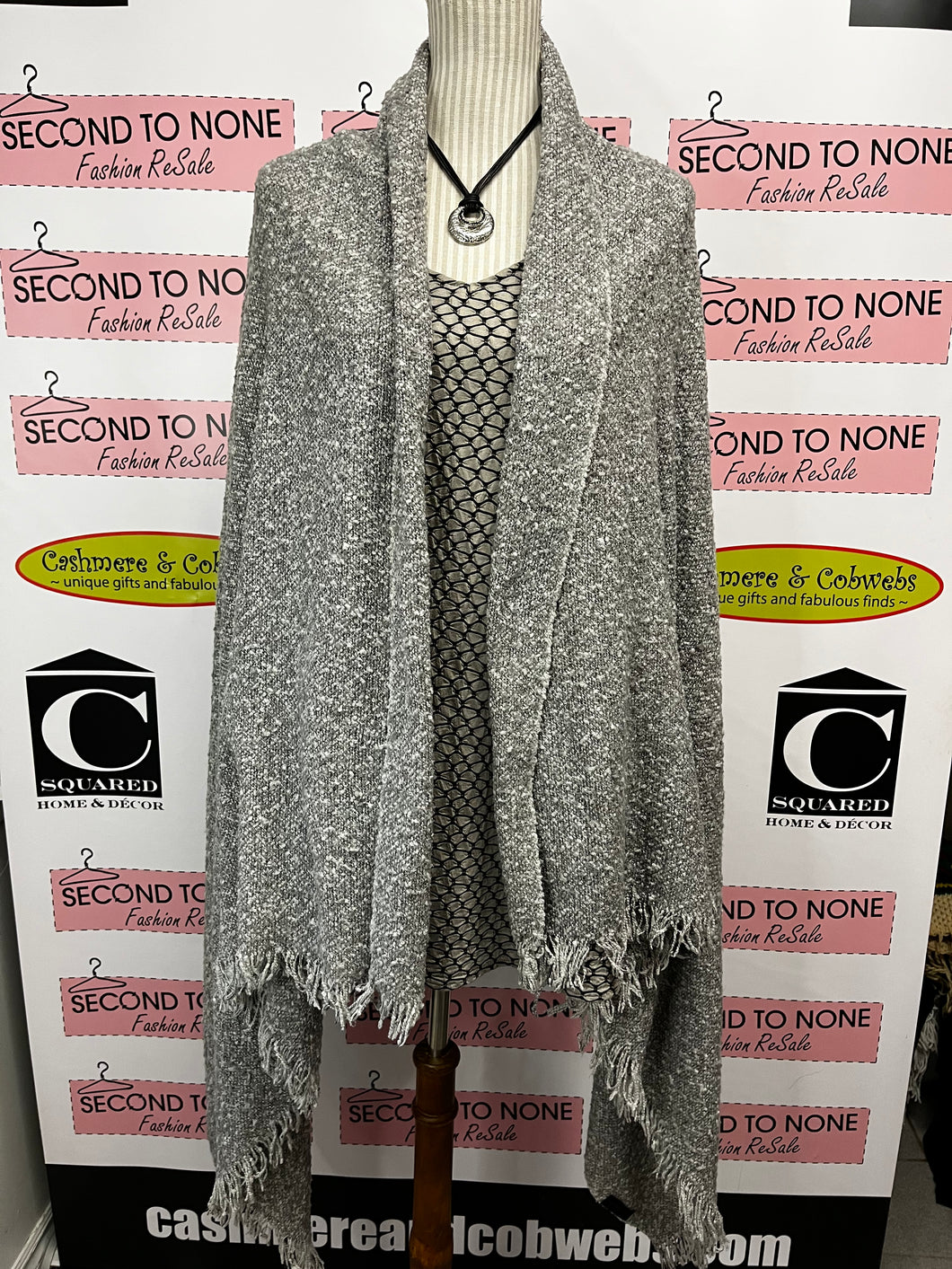 Steve Madden Soft-Knit Shawl (One Size)