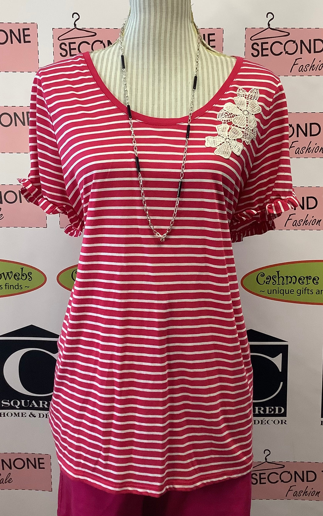 Striped Flower Embellished Top (2X)