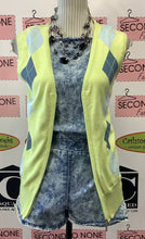Load image into Gallery viewer, Argyle Zip Vest (Size S)
