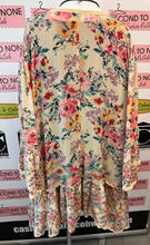 Cargar imagen en el visor de la galería, Torrid Boho Floral Overlay (Size XL/XXL - Torrid 2)
