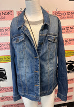 Charger l'image dans la galerie, Tommy Hilfiger Classic Denim Trucker Jacket (Size XXL)
