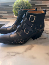 Charger l'image dans la galerie, Men's Designer John Fluevog Ankle Boot (Size 9)

