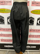Load image into Gallery viewer, Vintage Reebok Windbreaker Pants (Size S)
