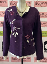 Load image into Gallery viewer, Liz Claiborne Purple Patch Wool Cardigan (M)
