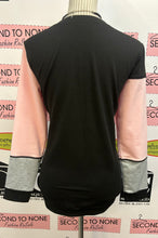 Load image into Gallery viewer, Pink &amp; Grey Blocked Long Sleeve (Size M)
