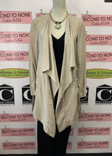 Load image into Gallery viewer, Matteson Taupe Open Cardigan (Size S)
