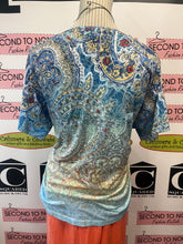 Load image into Gallery viewer, NWT Creation Bling Paisley T-Shirt (Size XXL)
