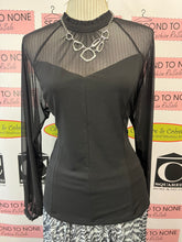 Cargar imagen en el visor de la galería, Black Sheer Busier Fooler Blouse (Size XL)
