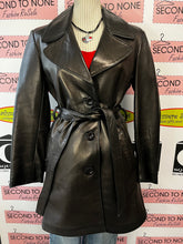 Charger l'image dans la galerie, Oscar Leopold Belted Leather Jacket (Size S)
