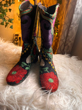 Load image into Gallery viewer, Colorful Embroidered Suede Boots (Size 9)
