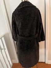 Load image into Gallery viewer, Vintage Brown Faux Lambswool Car Coat (Size S)
