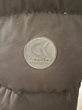 Charger l'image dans la galerie, Calvin Klein Performance Down-Filled Jacket (Size S)
