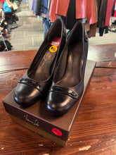 Load image into Gallery viewer, Franco Sarto Black Leather Pumps (Size 9.5)
