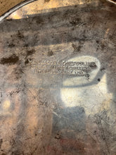 Cargar imagen en el visor de la galería, Vintage Cookie Tin
