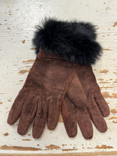 Cargar imagen en el visor de la galería, Brown Pigskin Wool Lined &amp; Fur Trim Leather Gloves (Size 6.5)
