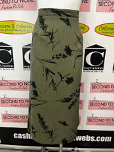 Load image into Gallery viewer, Vintage Olive &amp; Black Printed Skirt &amp; Shirt Set (Size L/XL)
