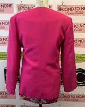 Load image into Gallery viewer, Vintage Barbie Pink Blazer (16)
