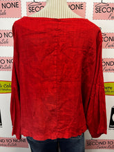 Load image into Gallery viewer, Made In Italy 100% Linen Top (Size 1 =Medium)
