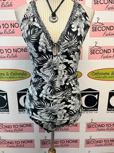 Aquarose 1-Piece Swimsuit (Size XXL)