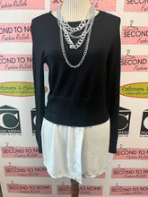 Load image into Gallery viewer, Melanie Lyne Fooler Sweater (Size S)
