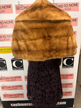 Load image into Gallery viewer, Vintage D. Kindy &amp; Sons Mink Fur Stole (One Size)
