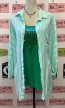 Load image into Gallery viewer, NWT Addition Elle Disco Top (2X)
