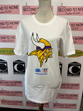Load image into Gallery viewer, Minnesota Vikings Bud Light T-Shirt (Size M)
