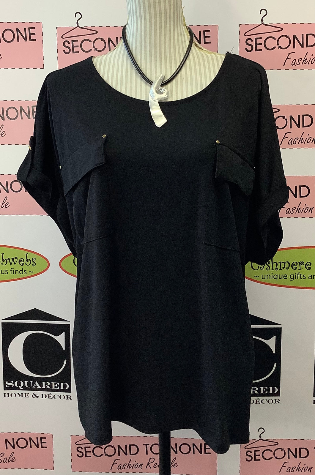 Box Pocket Black Top (3X)