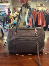 Cargar imagen en el visor de la galería, *AS IS* Kenneth Cole Reaction Handbag
