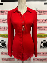 Charger l'image dans la galerie, Candie’s Red Elegant Top (Size XL)

