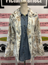 Load image into Gallery viewer, L.E.I Faux Denim Top (Size M)
