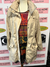 Load image into Gallery viewer, Jockey Spring Jacket (Size M)
