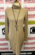 Load image into Gallery viewer, Cable Knit Sweater Dress (Size L)
