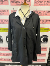 Load image into Gallery viewer, White Burn-Out Button-Front Shirt (Size 1X/2X)
