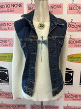 Cargar imagen en el visor de la galería, Dragonfly Sweater (Size L)
