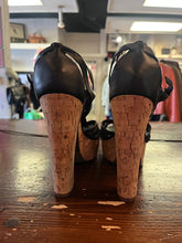 Charger l'image dans la galerie, Aldo Ultra High Heels (Size 40)
