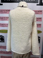 Cargar imagen en el visor de la galería, Cozy Faux Sherpa Ivory Sweater (Size 1X)
