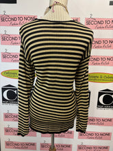 Charger l'image dans la galerie, Laura Black &amp; Gold Long Sleeve (Size L/XL)
